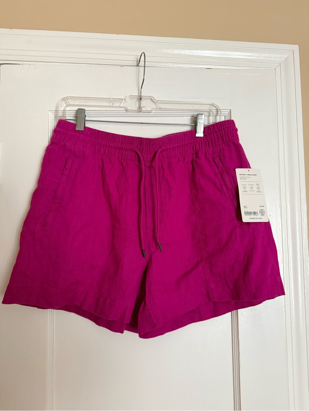 Athleta Retreat Linen Shorts. Magenta. NWT. Mid-rise. - Picture 1 of 3